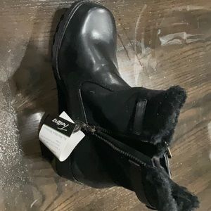 Trotters boot